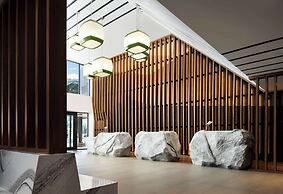 Hotel Alpenrock Breckenridge, Curio Collection by Hilton