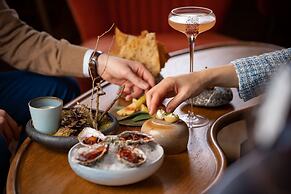 The Ritz-Carlton, Hotel de la Paix, Geneva