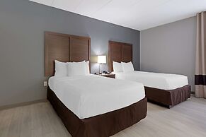 Clarion Hotel & Suites BWI Airport North