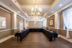 Claridge House Chicago, Tapestry Collection by Hilton