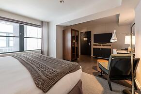 Claridge House Chicago, Tapestry Collection by Hilton