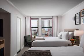 Claridge House Chicago, Tapestry Collection by Hilton