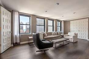 Claridge House Chicago, Tapestry Collection by Hilton