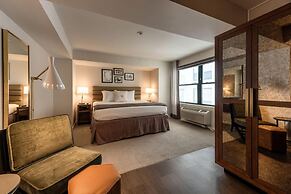 Claridge House Chicago, Tapestry Collection by Hilton