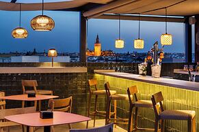 Catalonia Santa Justa