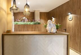 Catalonia Santa Justa