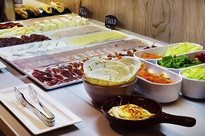 Catalonia Santa Justa