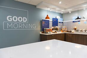 Holiday Inn Express Los Angeles Downtown West by IHG