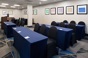 Holiday Inn Express Los Angeles Downtown West by IHG