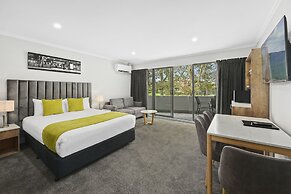 Palm Court Motor Inn