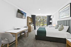 Palm Court Motor Inn