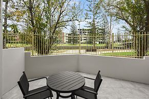 Palm Court Motor Inn