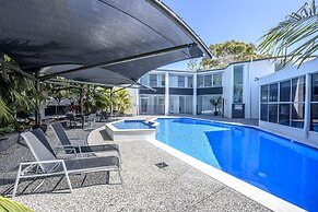 Palm Court Motor Inn