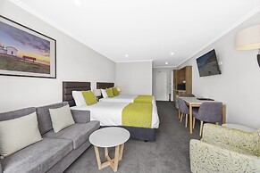 Palm Court Motor Inn