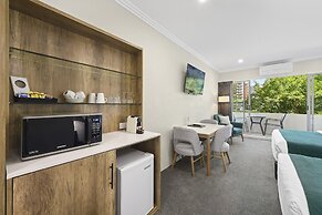 Palm Court Motor Inn