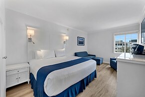 Bayfront Inn Fifth Avenue