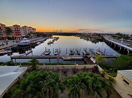 Hotel Bayfront Inn Fifth Avenue, Naples, United States of America ...