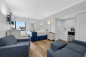 Bayfront Inn Fifth Avenue
