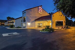 Red Roof Inn PLUS+ Mt Pleasant - Patriots Point