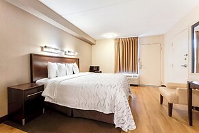 Red Roof Inn PLUS+ Mt Pleasant - Patriots Point