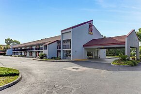 Red Roof Inn PLUS+ Mt Pleasant - Patriots Point