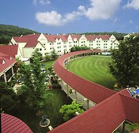 The Branson Hillside Hotel