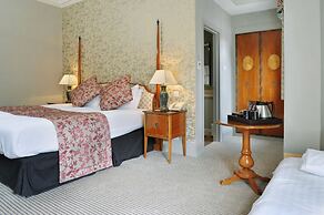 The Crown Manor House Hotel