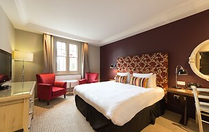 The Crown Manor House Hotel
