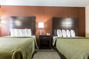 Quality Inn Mount Vernon, IL