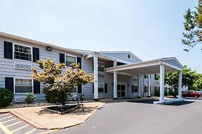 Quality Inn Solomons - Beacon Marina