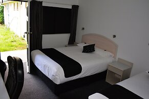 Alabaster Motor Inn Taree