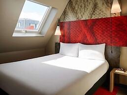 Ibis Paris Canal Saint Martin