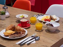 Ibis Paris Canal Saint Martin