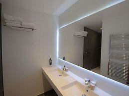 Ibis Paris Canal Saint Martin