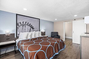 Super 8 by Wyndham Kissimmee/Orlando