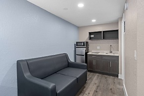 Super 8 by Wyndham Kissimmee/Orlando