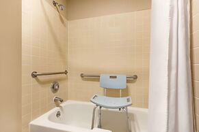 Days Inn by Wyndham Auburn