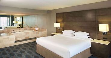 Doubletree by Hilton Bloomington - Minneapolis South