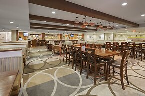 Doubletree by Hilton Bloomington - Minneapolis South