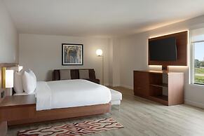 Doubletree by Hilton Bloomington - Minneapolis South