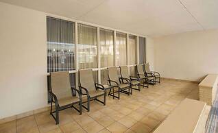 Doubletree by Hilton Bloomington - Minneapolis South
