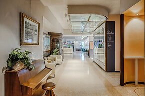Antony Hotel