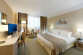 Holiday Inn Naples by IHG