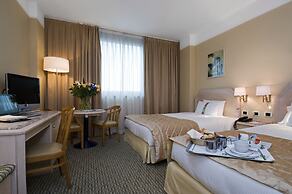Holiday Inn Naples by IHG