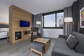 Holiday Inn Naples by IHG