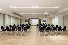Holiday Inn Naples by IHG