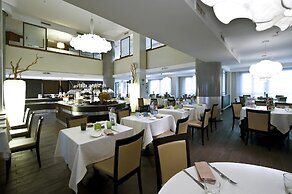 Holiday Inn Naples by IHG