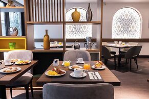 Holiday Inn Naples by IHG