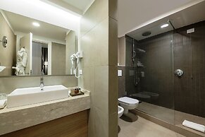 Holiday Inn Naples by IHG