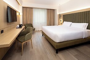 Holiday Inn Naples by IHG